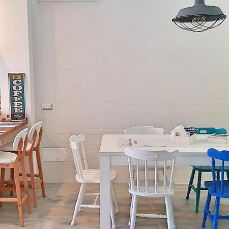 Bed and Breakfast #Zonaporto Napoli Esterno foto